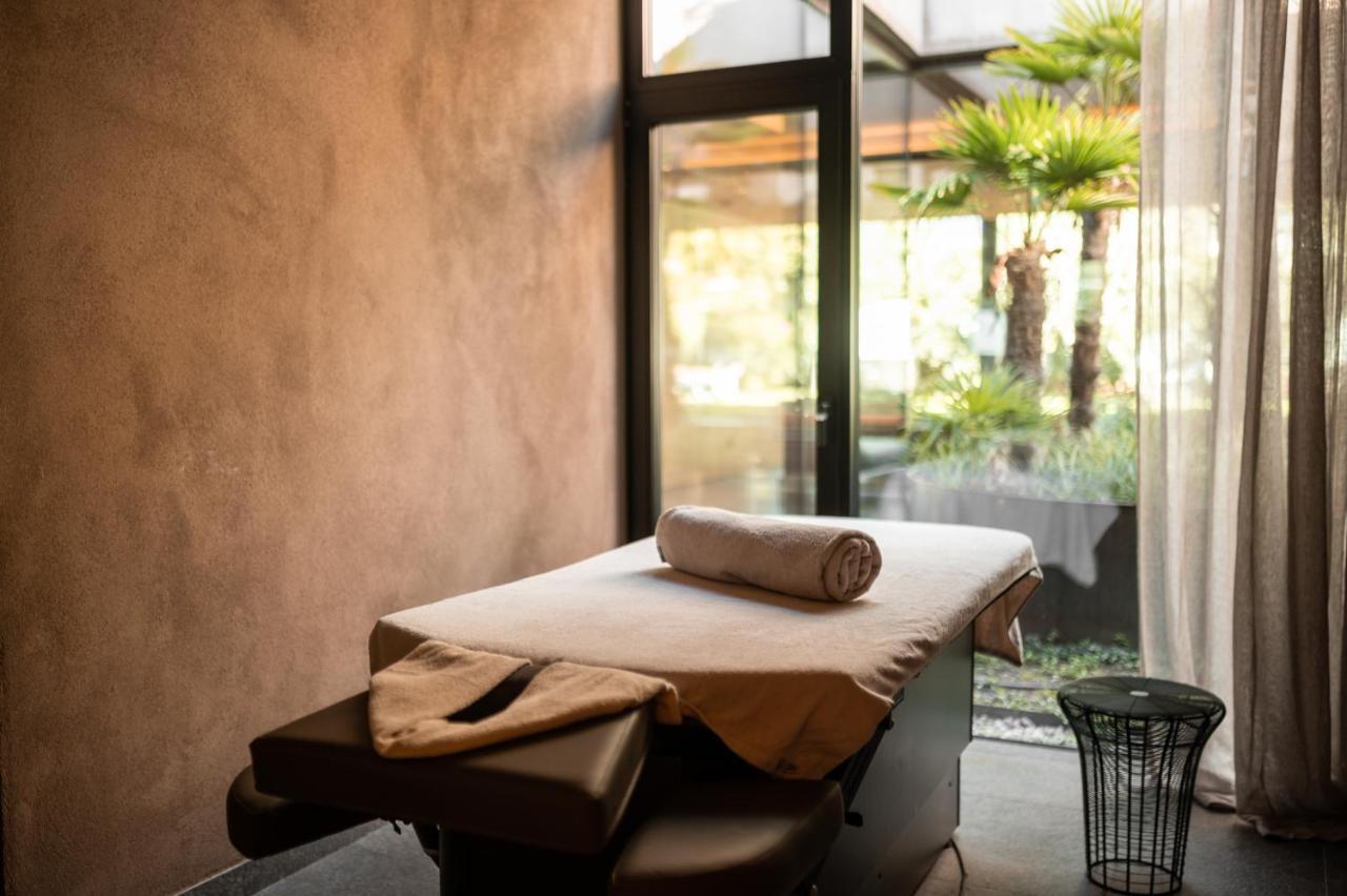 Muchele Hotel Postal / Burgstall