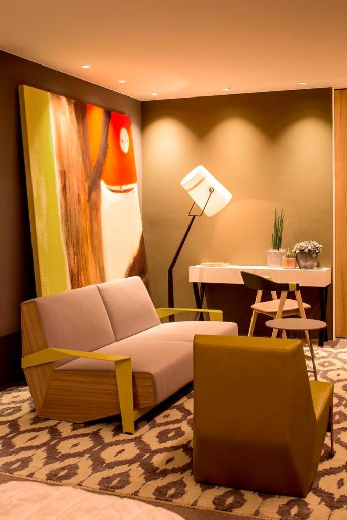 Muchele Hotel
