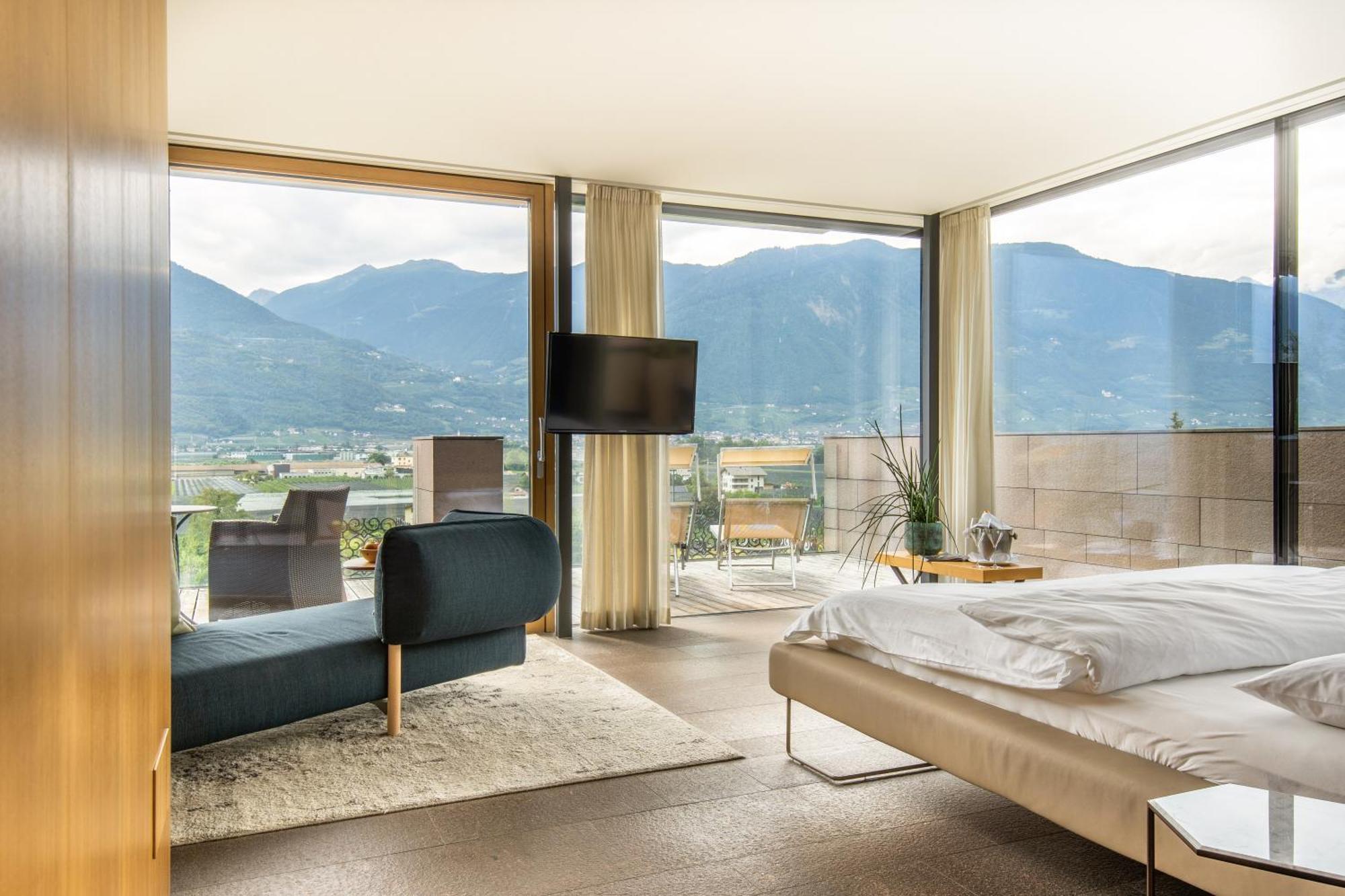 Hotel Muchele Postal / Burgstall
