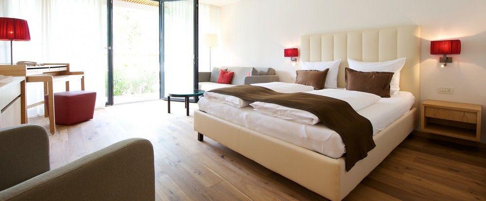 Hotel Muchele Postal / Burgstall